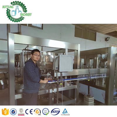 Monobloc 3 in 1 3000bph Round Sport 1.5L 2L Bottle Pure Mineral Spring Drinking Still Water Filling Line Plant System Equipment